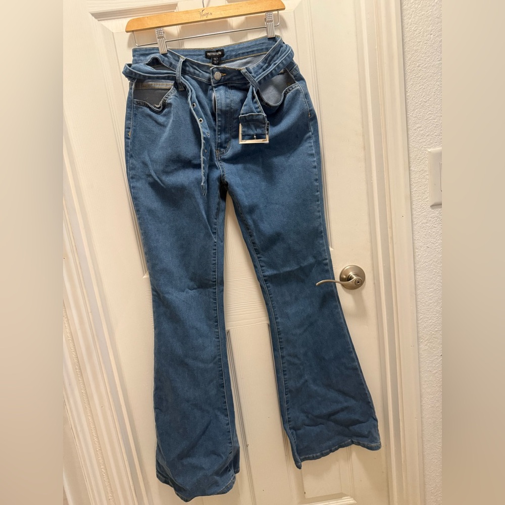 PrettyLittleThing Blue Flare Jeans with Belt